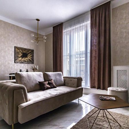 N16 Deluxe Apartment Будапеща Екстериор снимка