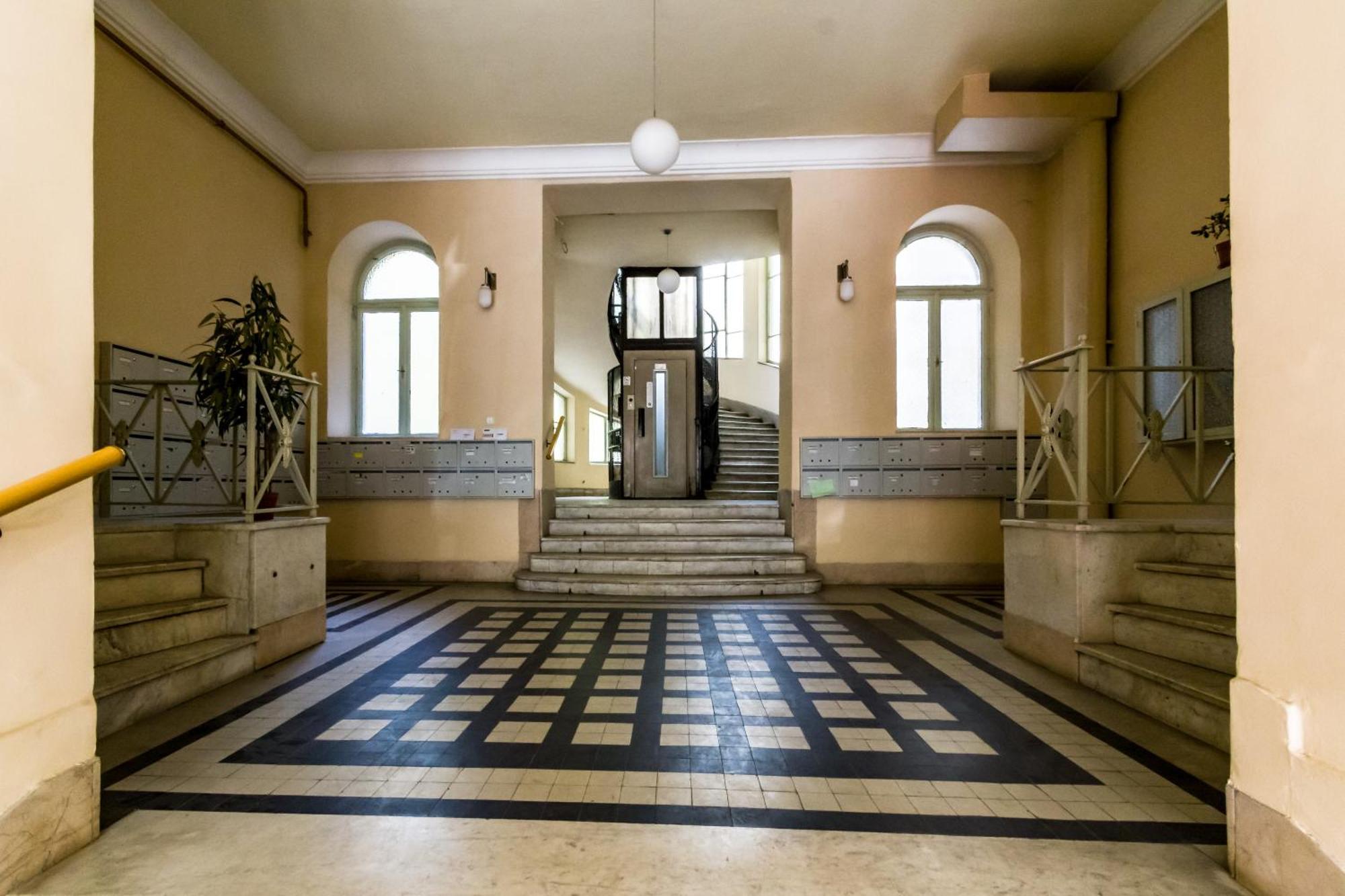 N16 Deluxe Apartment Будапеща Екстериор снимка
